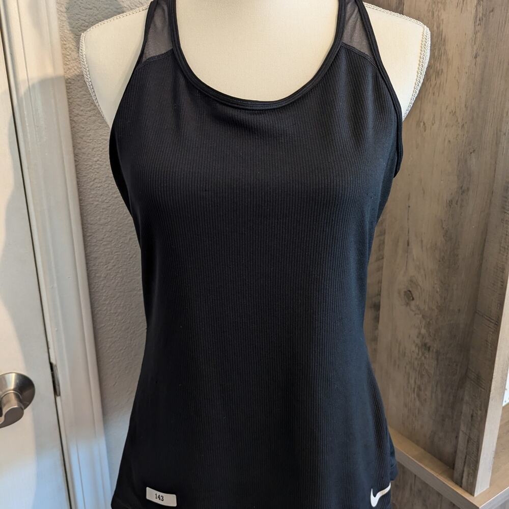 #141 - Nike Women's Black Tank Top